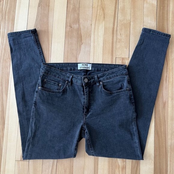 ACNE STUDIOS "Skin 5 Used Black" mid-rise skinny jeans - Picture 6 of 11